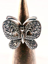 Load image into Gallery viewer, Butterfly Sterling Silver Ring SR00002