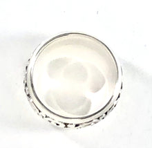 Load image into Gallery viewer, Sterling Silver Ring SR00015