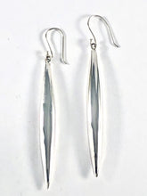 Load image into Gallery viewer, Sterling Silver Earring SE00017