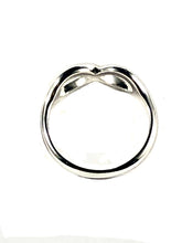 Load image into Gallery viewer, Sterling Silver Ring SR00023